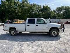 2006 GMC Sierra Pickup