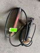 (2) Hydraulic Jacks
