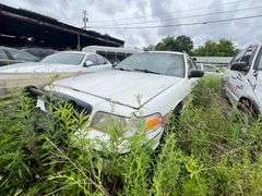 2007 Ford Crown Victoria - No Title, for Parts