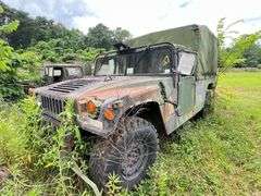 1989 AM General 4x4 Cargo/Troop Carrier Humvee