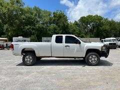 2009 Chevrolet Silverado 3500 4x4 Extended Cab Long Wheel Base