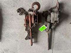 (2) Chain Hoist
