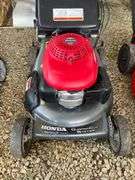 Honda HRT216 Self Propelled RWD 4 Cycle Gas Lawnmower