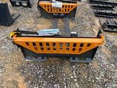 2025 Wolverine Unused PFA-11-3300G Skidsteer Hydraulic Adjustable Pallet Forks
