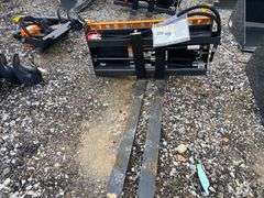 2025 Wolverine Unused PFA-11-3300G Skidsteer Hydraulic Adjustable Pallet Forks