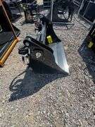 2025 GIYI Unused GY-XKH39F Mini Skid Steer 4 in 1 Bucket