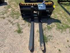 2025 Wolverine Unused PFA-11-3300G  Skid Steer Pallet Fork Hydraulic Adjustable