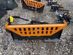 2025 Wolverine Unused PFA-11-3300G Skidsteer Hydraulic Adjustable Pallet Forks