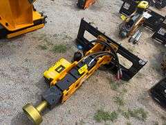 2025 GIYI Unused 680 Skidsteer Post Driver