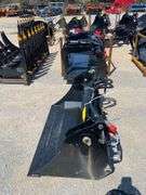 2025 GIYI Unused GY-XKH39F Mini Skid Steer 4 in 1 Bucket
