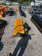 2025 GIYI Unused GY-QSJ Mini Skid Steer Sweeper