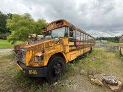 2001 Freightliner Blue Bird School Bus