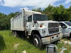 1997 Ford L8000 Heil Dual Tandem Axle Garbage Truck