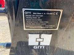 2025 GIYI Unused GY-XKH39F Mini Skid Steer 4 in 1 Bucket