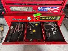 Snap-On Rolling Tool Box with Contents