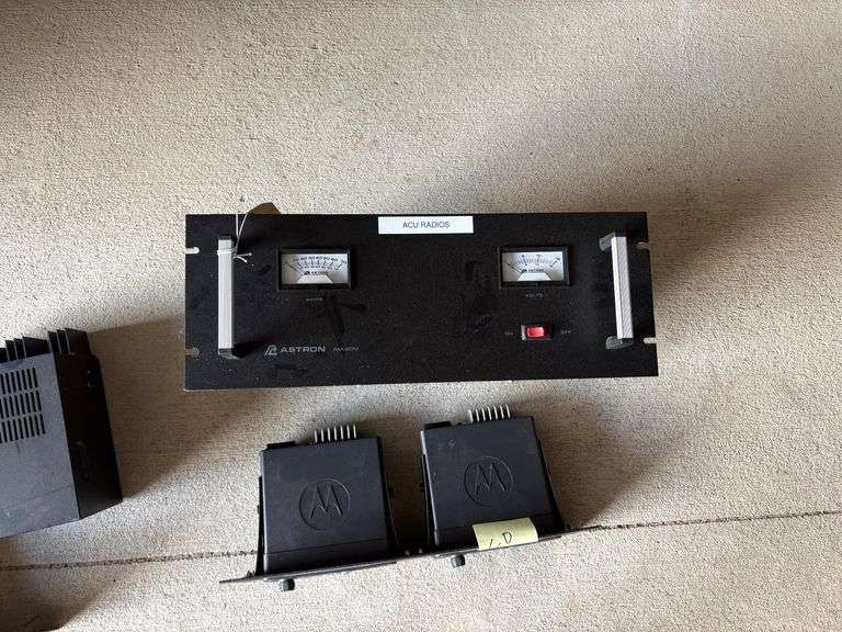 2 Radios and ACU Radio Controller Astron RM60M image