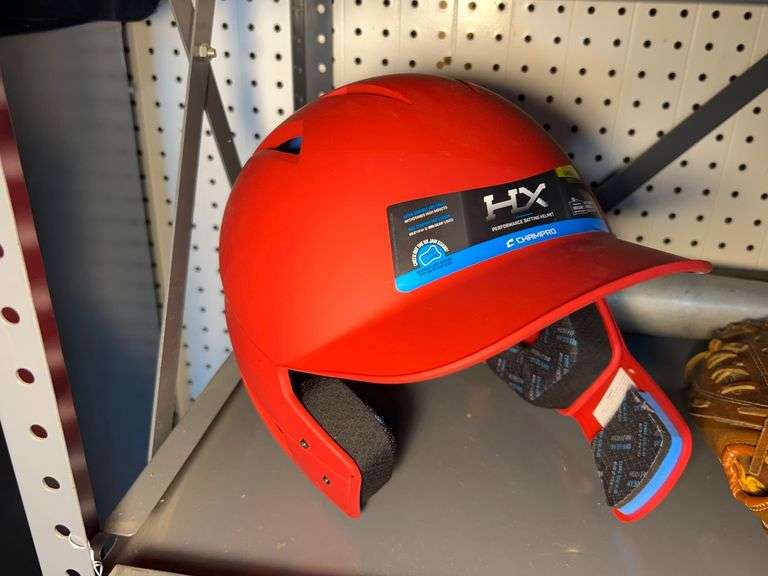 Baseball helmet/(3) Baseball gloves
