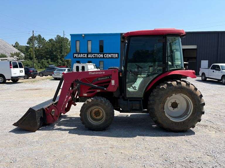 Mahindra 5010 Enclosed Cab Tractor with Front End Loader