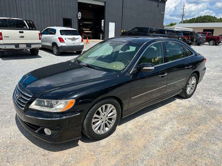 2011 Hyundai Azera Limited image