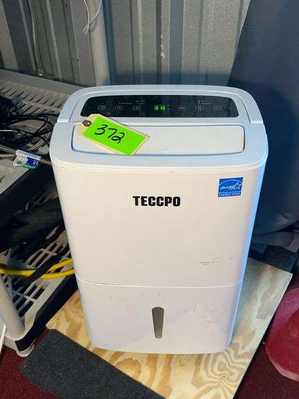 Teccpo Dehumidifier (condition unknown) image
