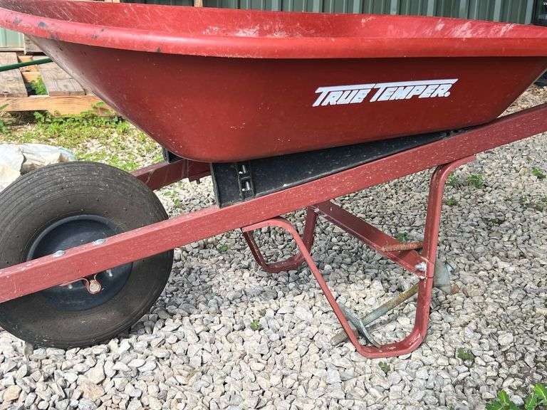 Wheelbarrel