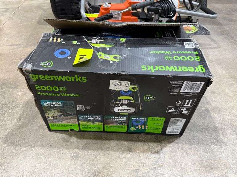 Greenworks 2000 PSI Pressure Washer image