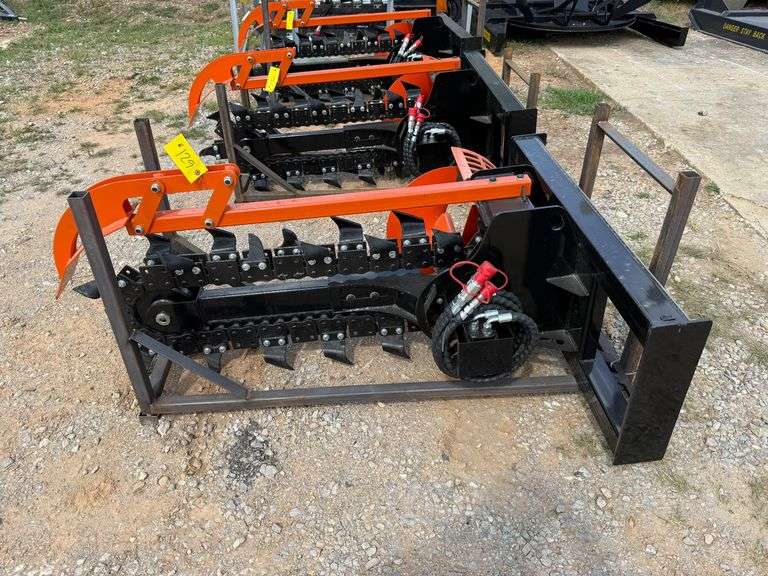 2025 GIYI Unused GY-D39F Skidsteer Trencher image
