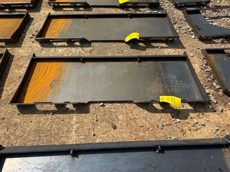 2025 Wolverine Unused QMP3-16-16T Skidsteer Plate image