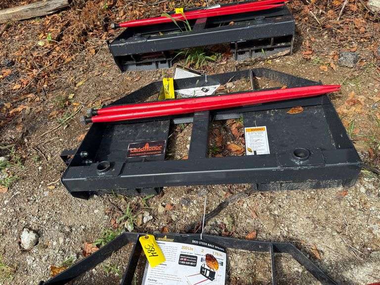 2025 Landhonor Unused BS-12-2500G Skidsteer Bale Spear image