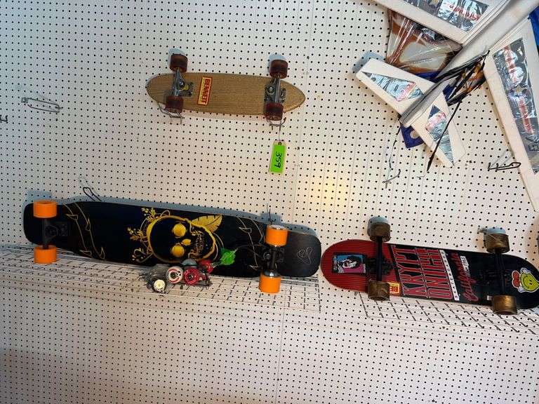 (2) Bennett Skateboards/X-Large Skateboard/Extra wheels image