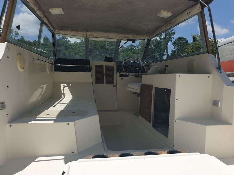 1986 Bayline Hardtop Trophy