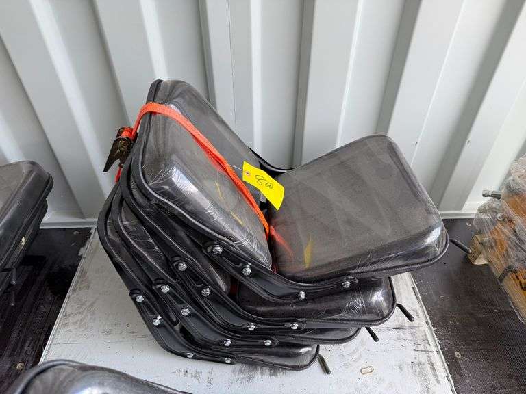 (4) Youert Unused Equipment Seats image
