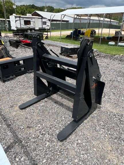 2024 Landhonor Unused LG-13-33D Skidsteer 48in Log Grapple image