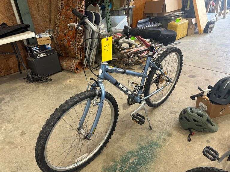 GT Outpost Trail Bicycle image
