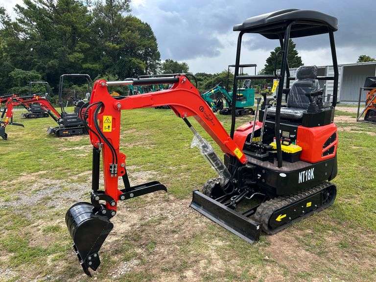 2025 CFG Industrial Unused NT18K Kubota Diesel Mini Excavator image