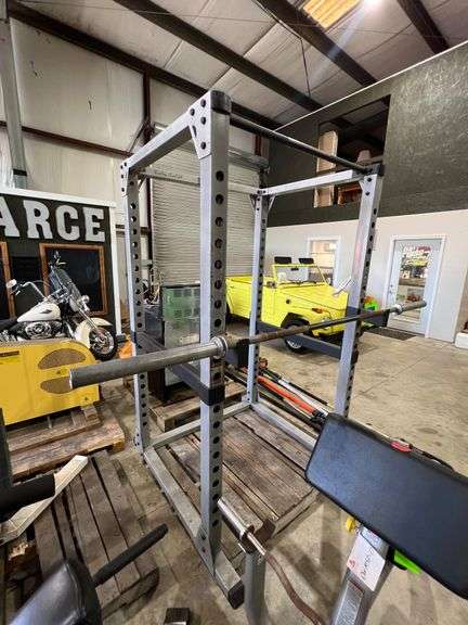 Body Solid Squat Rack with Bar image