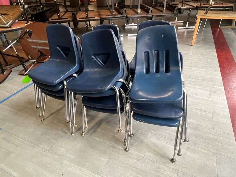 (18) Assorted Student's Chairs image