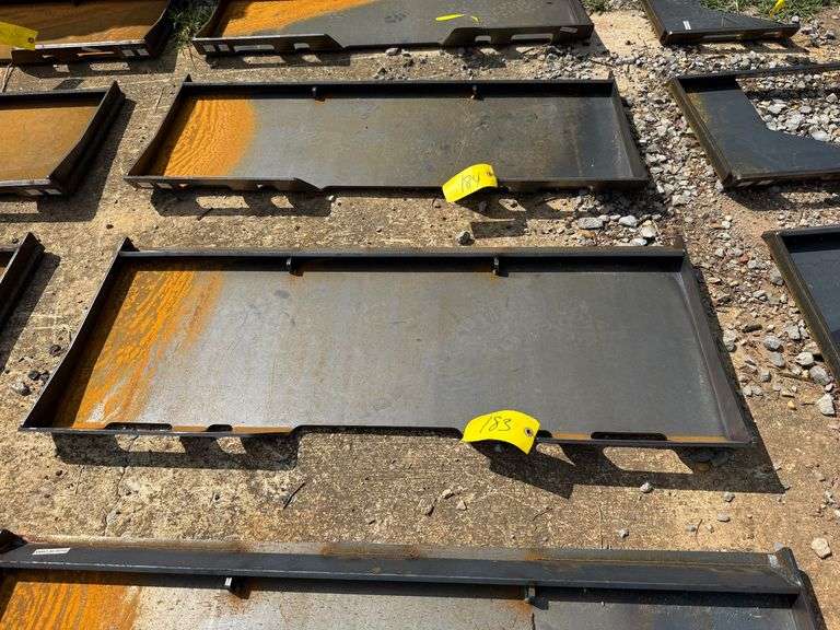 2025 Wolverine Unused QMP3-16-16T Skidsteer Plate image