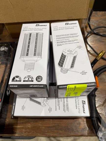 (5) Topaz LED Bulb/Area Lamp image