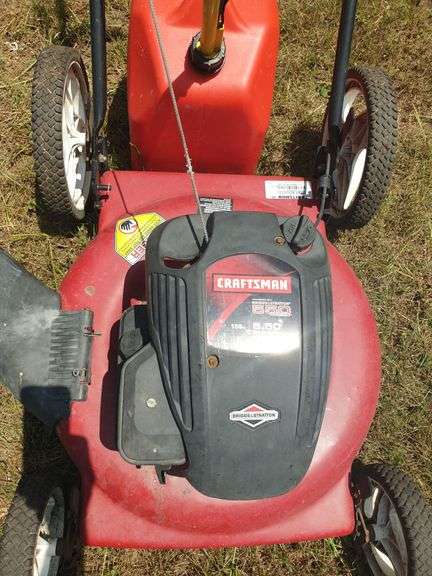 Craftsman 22 inch mower with gas can