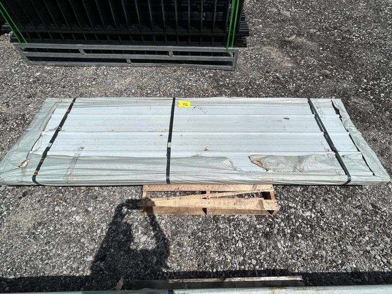 SKLP Unused 10FT Metal Panels-100 Count image