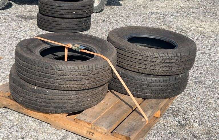 Lot - (4) Nexen Roadian HTX 2 All Weather 17" Tires image