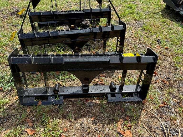 2025 Wolverine Unused PFF1-13-45W Pallet Fork Frame Combo image