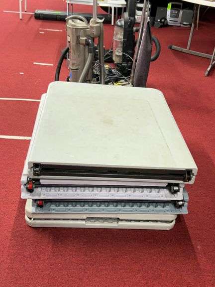 Folding Tables