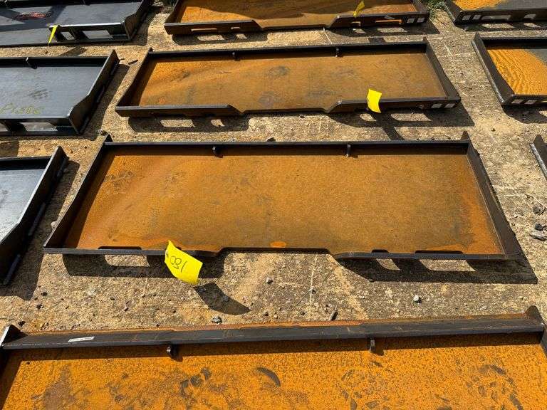 2025 Wolverine Unused QMP2-16-12T Skidsteer Plate image