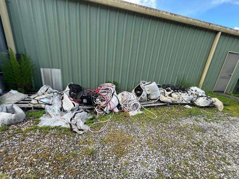 Lot of Hoses image