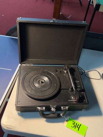 Innovative Tech Record Player image