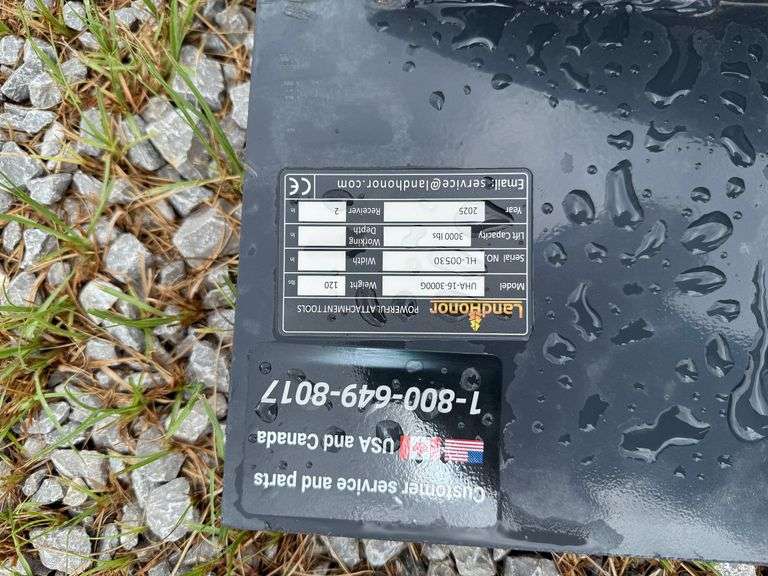 2025 Landhonor Unused UHA-16-3000G Skidsteer Universal Hitch Adapter
