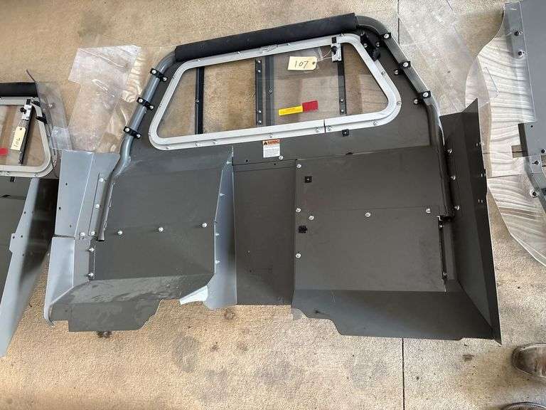 Pro-Gard Vehicle Cell Divider Cage image