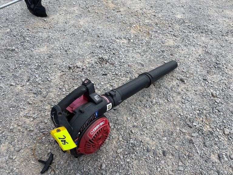 Troy Bilt 4 Cycle Gas Handheld Leaf Blower image
